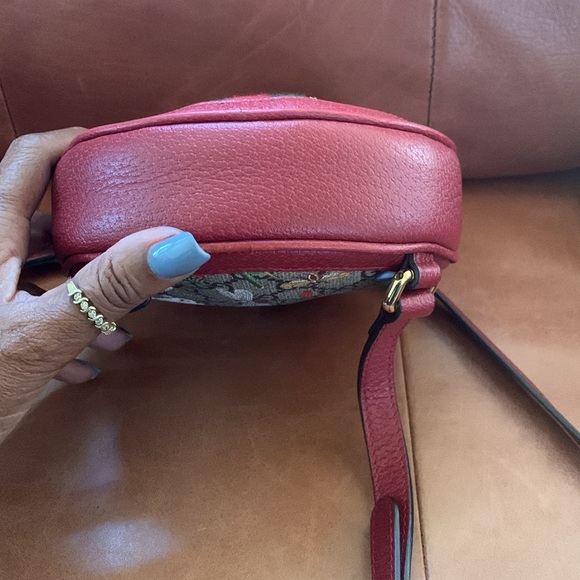 ❤️💋VALENTINES DAY SALE💋❤️ GUCCI Ophidia Supreme GG Canvas Floral Round Backpack - Picture 10 of 17